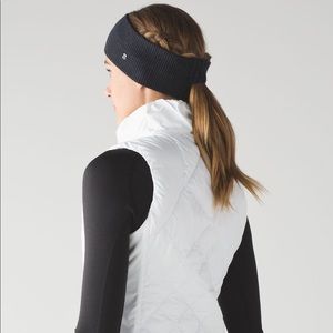 NWOT Lululemon Runderland Earwarmer